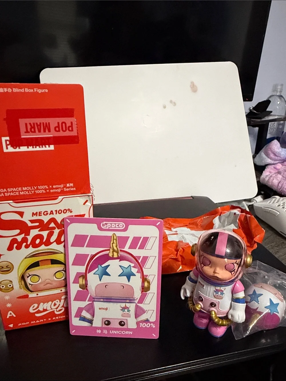 Pop Mart Space Molly Emoji Series 100% Unicorn Figure - complete